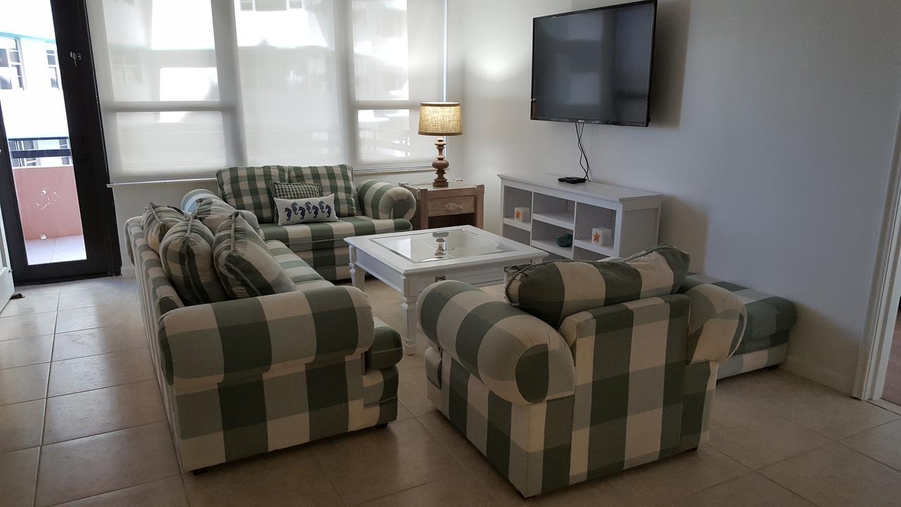 2 Bedroom 2 Bath Beachfront Condo On Miami Beach Millionaire Row Kültér fotó