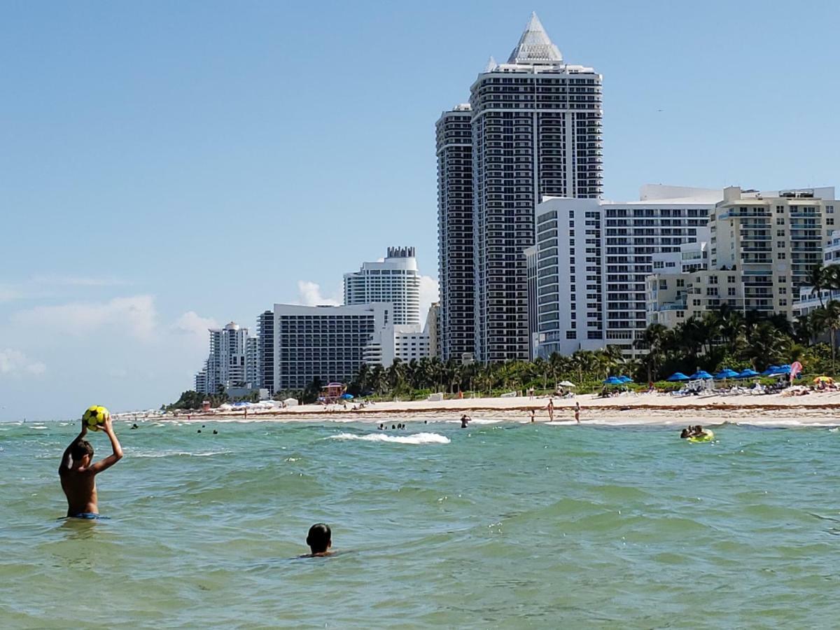 2 Bedroom 2 Bath Beachfront Condo On Miami Beach Millionaire Row Kültér fotó